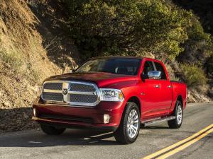 Dodge Ram 1500 Laramie Limited Crew Cab 2013 года